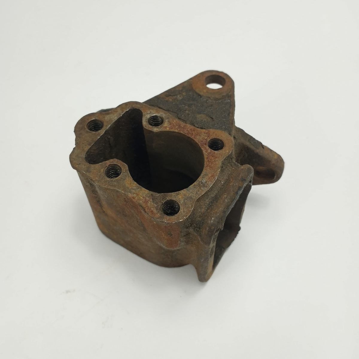 CH084-Trunnion box, front L — From The Frame Up