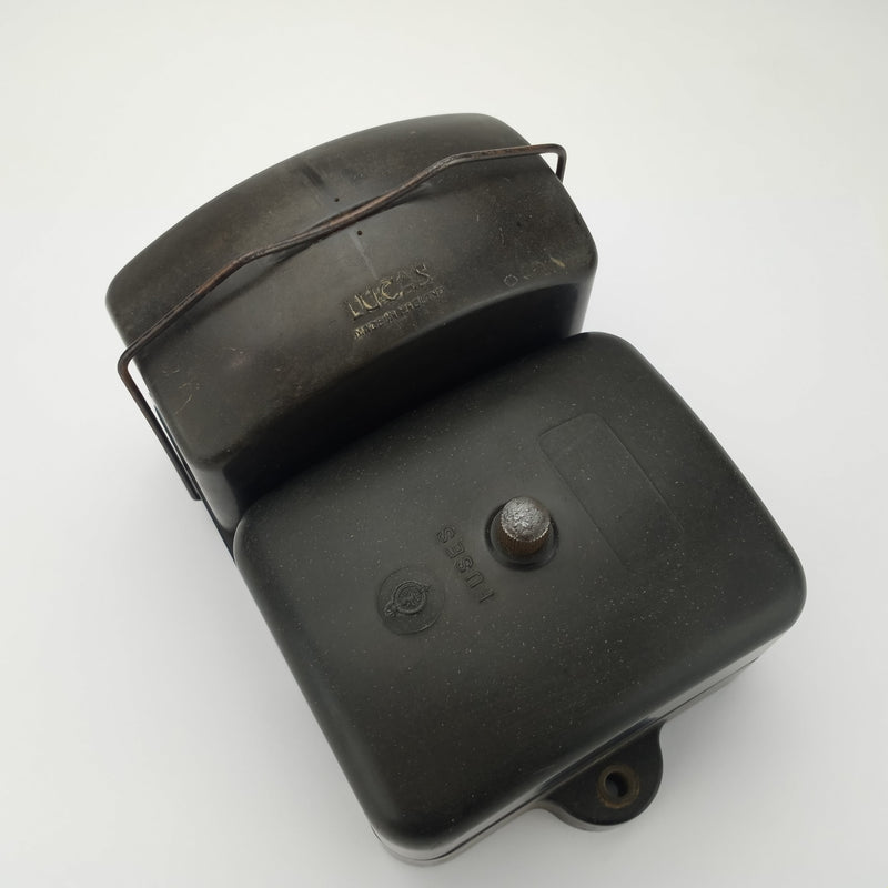 CJR3 - cutout & fuse block