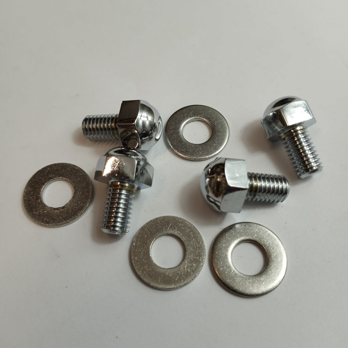 FSBP132-Gas tank end panel fastener set. — From The Frame Up