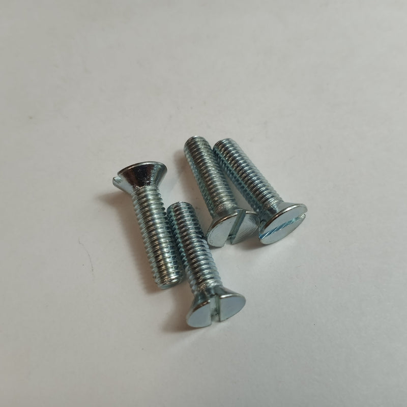 Hinge fastener set 