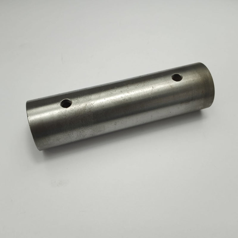 Spacing tube, cluster gear