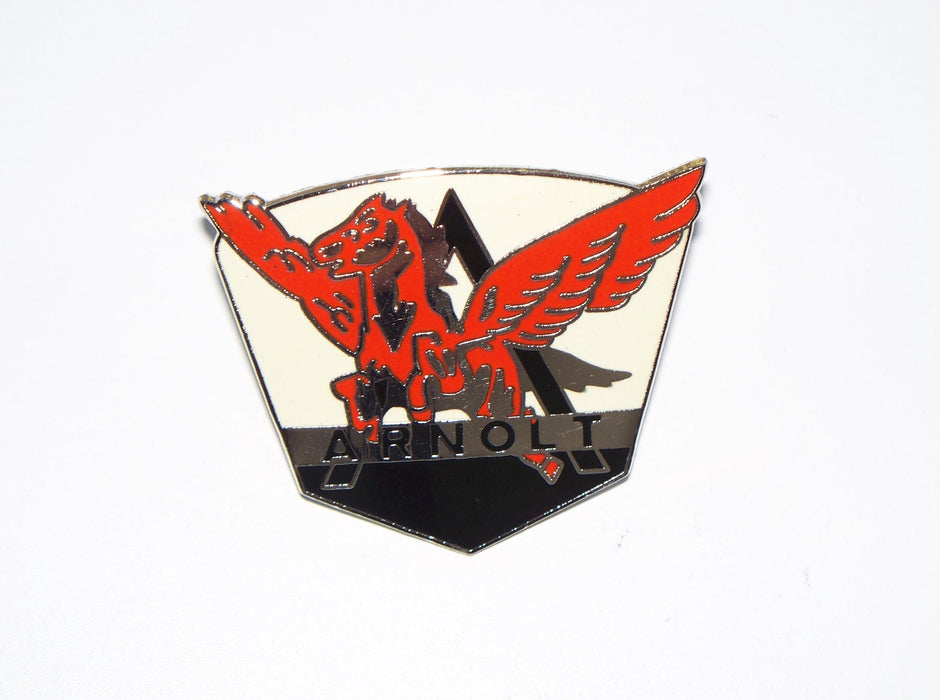 Arnolt, Grill badge
