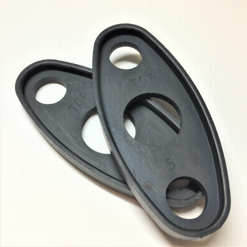 Pad set, headlamp bracket to wing