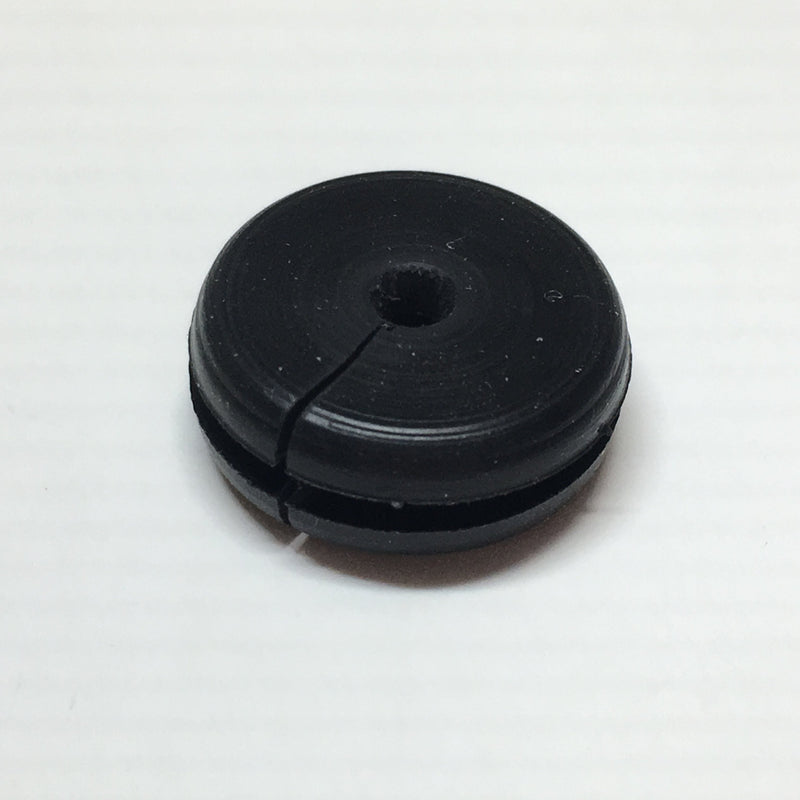 Grommet, oil line to gauge 