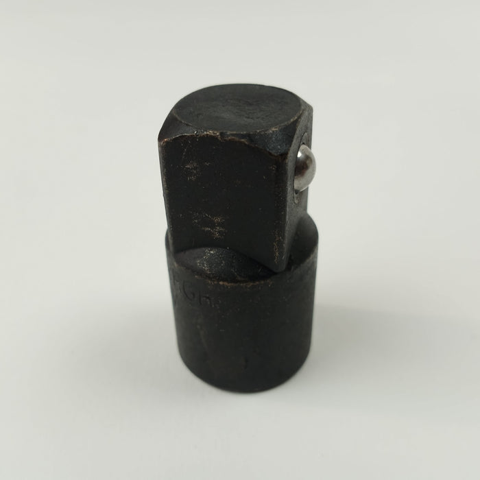 Socket Adapter, 1/2" male to 3/4" female. 